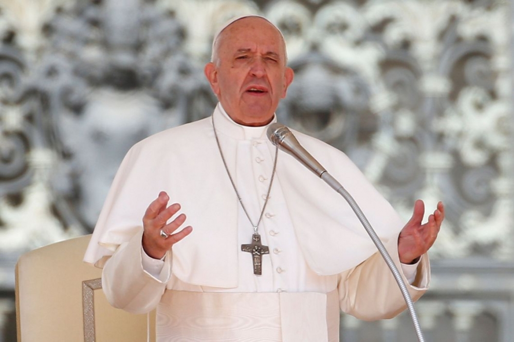 Papa torna obrigat�rio que religiosos denunciem abusos sexuais