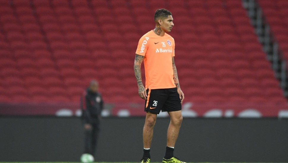 Internacional e Athletico-PR fazem duelo decisivo na Copa do Brasil