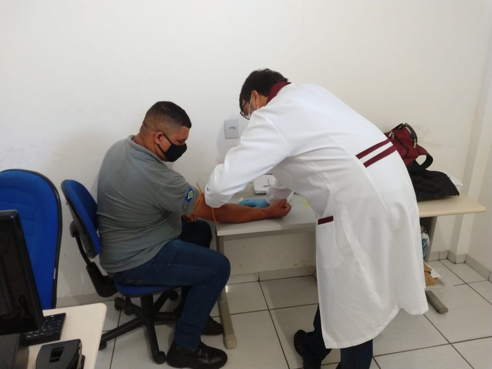 Policiais militares de Juara s�o testados do coronav�rus. 