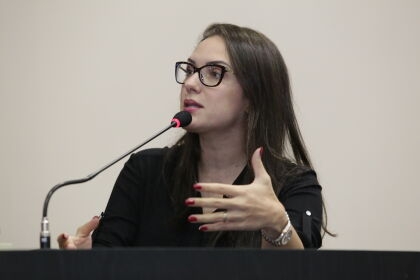 Deputada afirma que reforma da Previd�ncia do estado � prejudicial aos servidores p�blicos