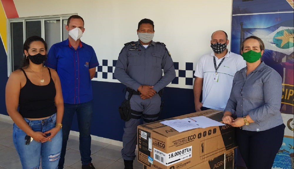Fundo Social Sicredi atende Pol�cia Militar de Aripuan� MT