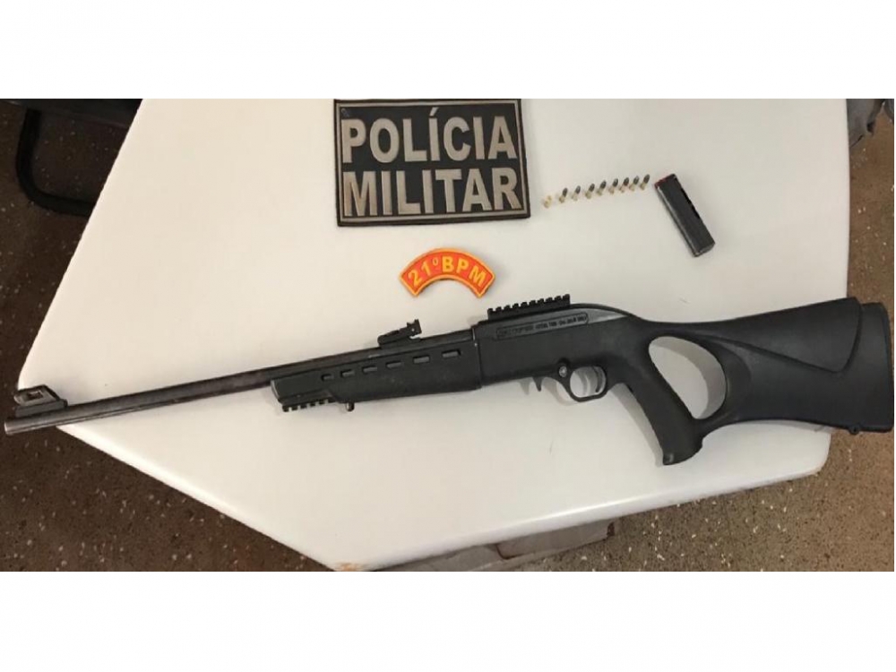 Casal � preso ap�s briga em zona rural de Tabapor�