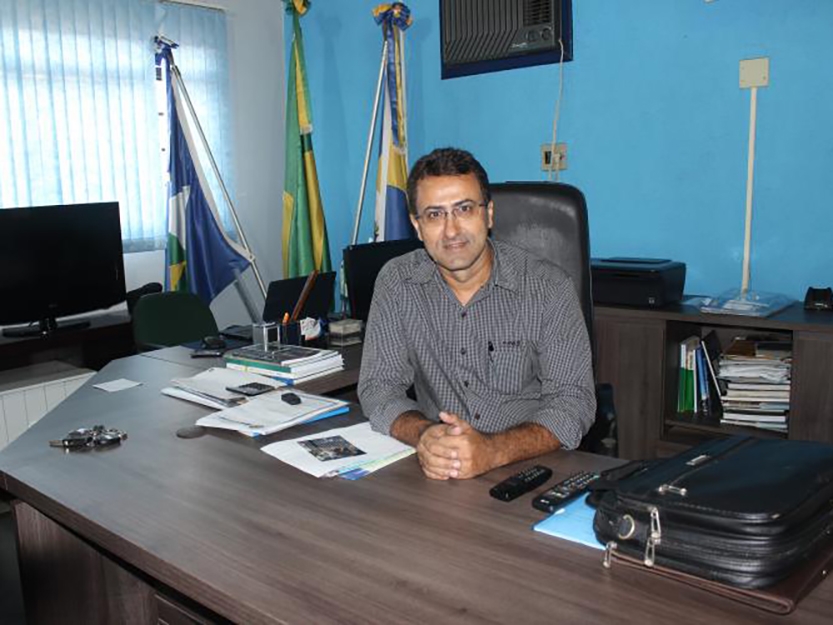 Prefeito Silvano Pereira Neves tem melhora e m�dicos v�o retirar pulm�o artificial