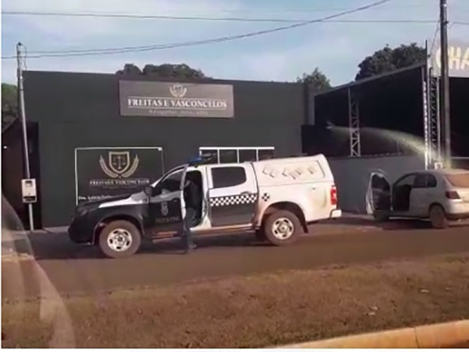 Homem que atingiu mulher com tiro de espingarda no interior de Novo Horizonte do Norte � preso em Juara