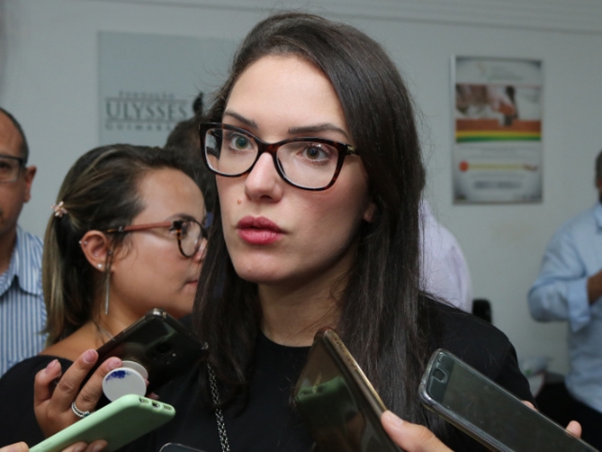Deputada Janaina Riva � a nova presidente municipal do MDB em Cuiab�