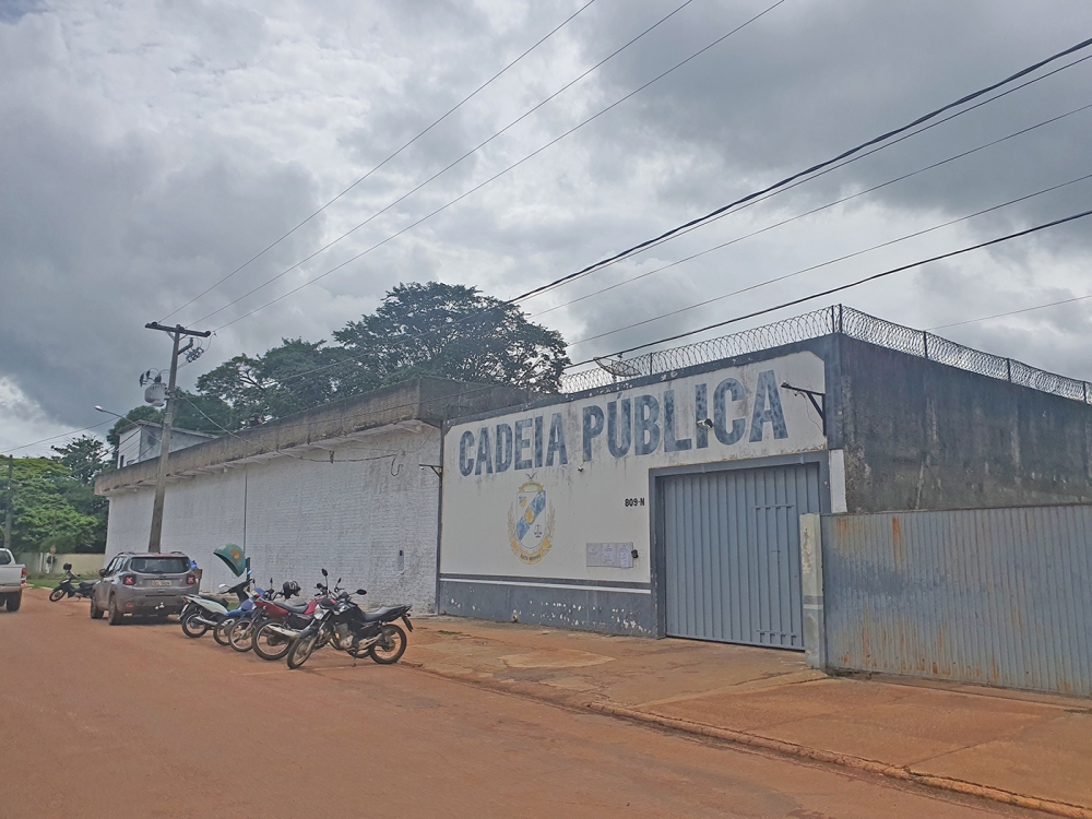 Pol�cia Civil de Juara prende homem com mandado de pris�o em aberto por estupro contra a pr�pria filha