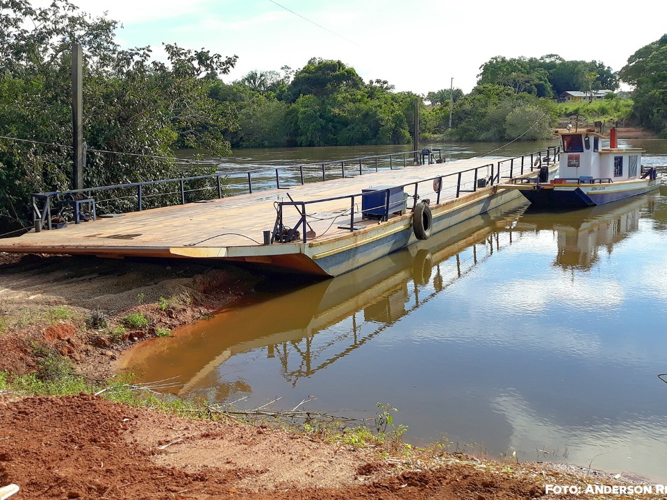 Marinha interdita duas balsas no Rio Arinos, uma estrada da Linha Reolon e outra na divisa com Porto dos Ga�chos.