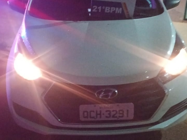 PM recupera em Juara HB20 roubado em Cuiab� e com placa adulterada.