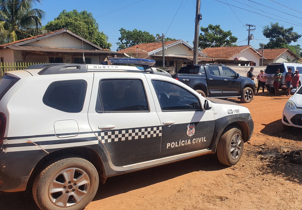 Crian�a com menos de um m�s de idade morre dormindo junto com os pais em Juara.