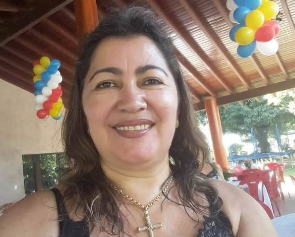 Maria do S�o Jos�, morta por COVID-19, tem o maior cortejo f�nebre da hist�ria da pandemia em Juara.