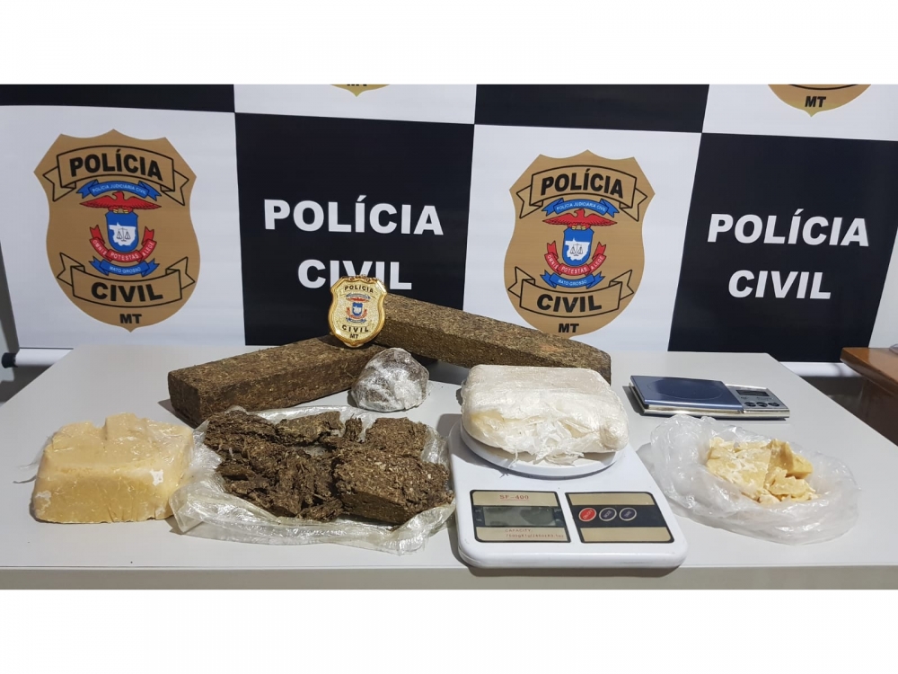 Pol�cia Civil de Juara prende traficante com mais de um KG de Coca�na.