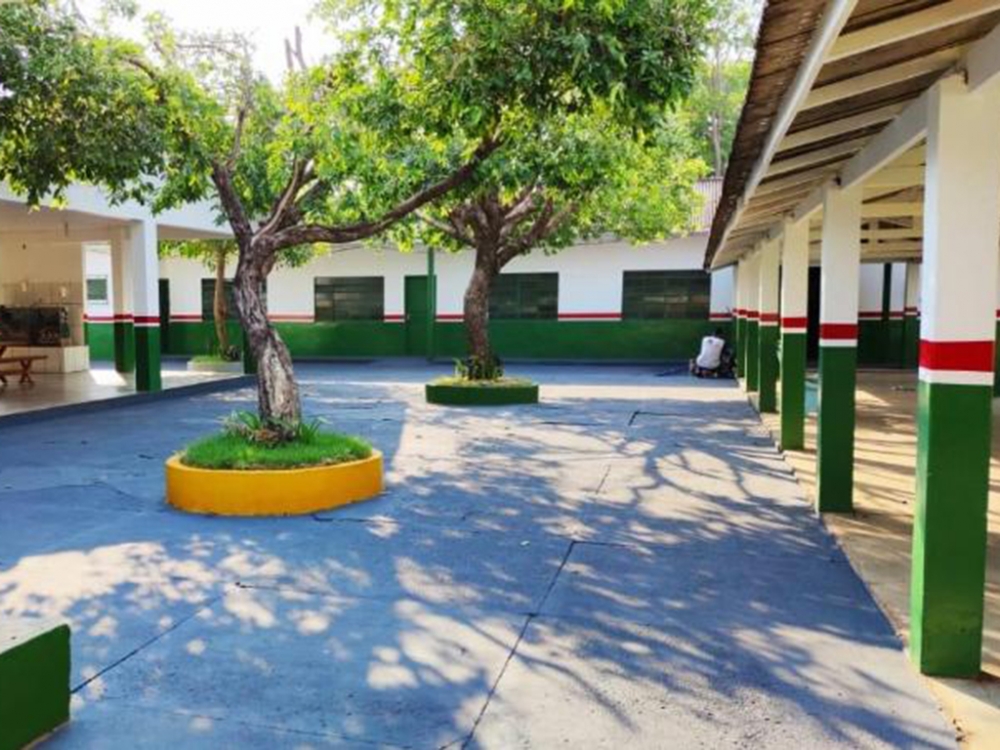 Empresa do Tocantins vence licita��o para pinturas de escolas municipais de Juara.