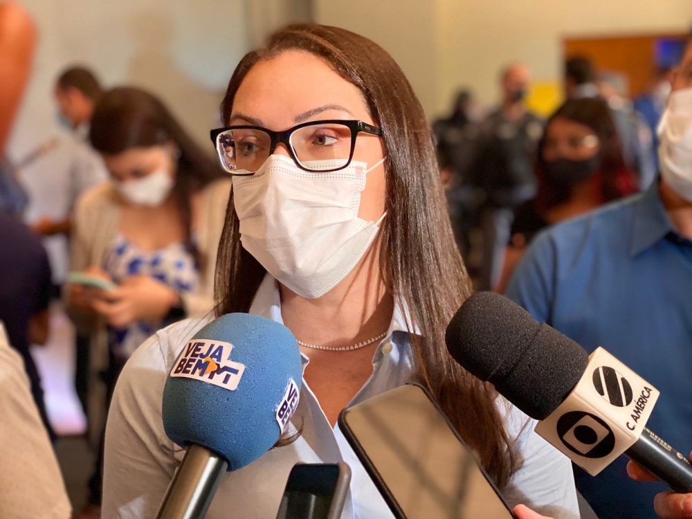 Deputada Janaina Riva comemora decis�o do TJ que mant�m emprego de 61 servidores da Empaer
