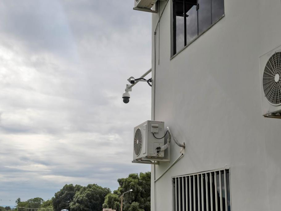 Governo instala 5,5 mil cmeras de videomonitoramento para aumentar segurana nas escolas estaduais