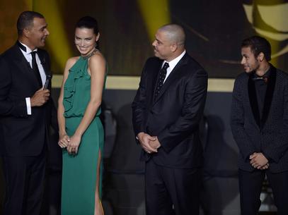 Com voto de Messi, Neymar � quinto melhor do mundo