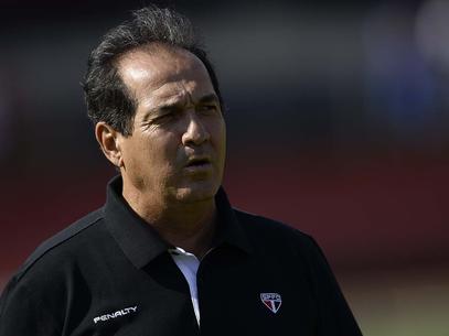 Muricy abre bra�os para Pab�n e Souza, mas pede camisa nove