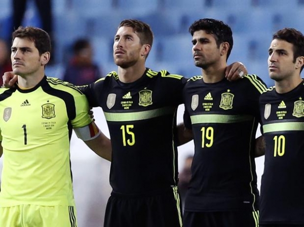 Na estreia de Diego Costa, Espanha vence amistoso com It�lia