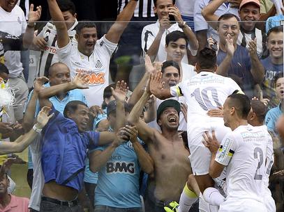 Santos bate Palmeiras e crava melhor campanha da 1� fase
