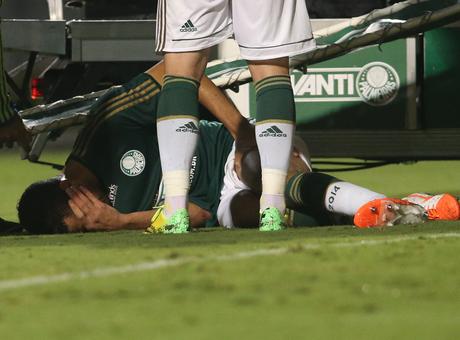 Palmeiras sofre com lesionados e � eliminado pelo Ituano