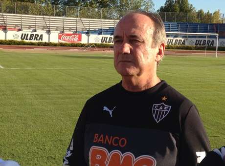 Culpi deixa claro: �tirar Ronaldinho � como qualquer outro